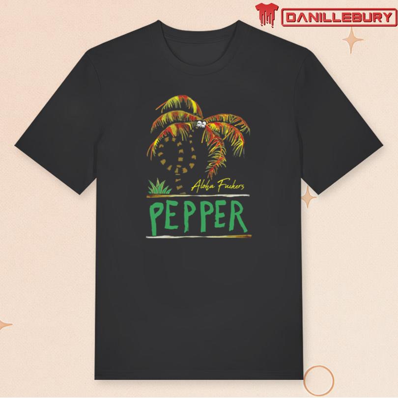 Pepper Twisted Palm Tee