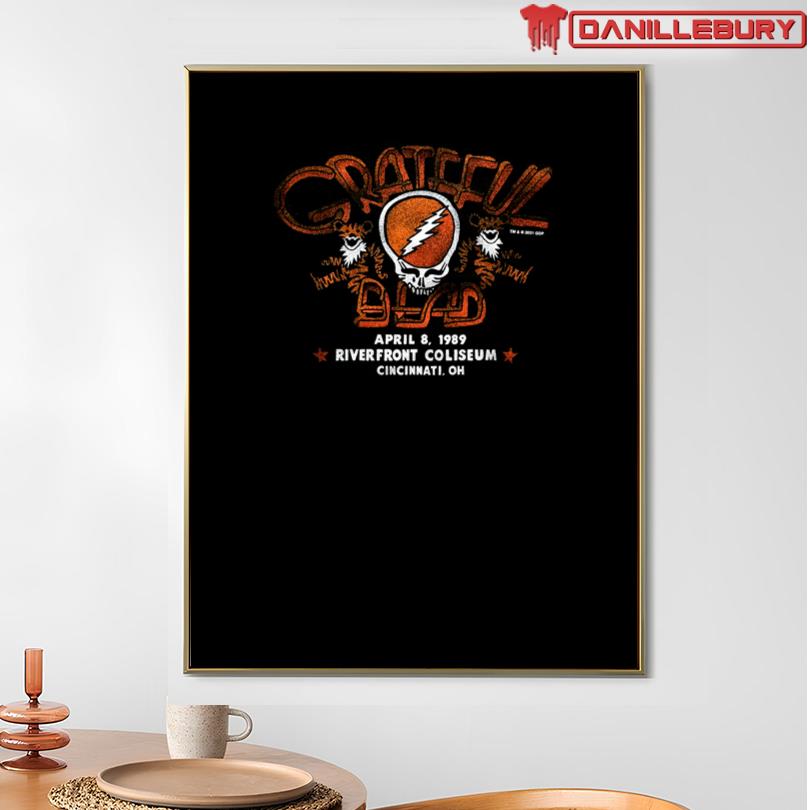 Grateful Dead Riverfront Coliseum Merch - Image 2