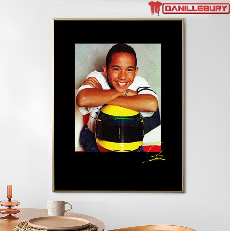 Official Plus44 Lewis Signature Photo T-Shirt - Image 4