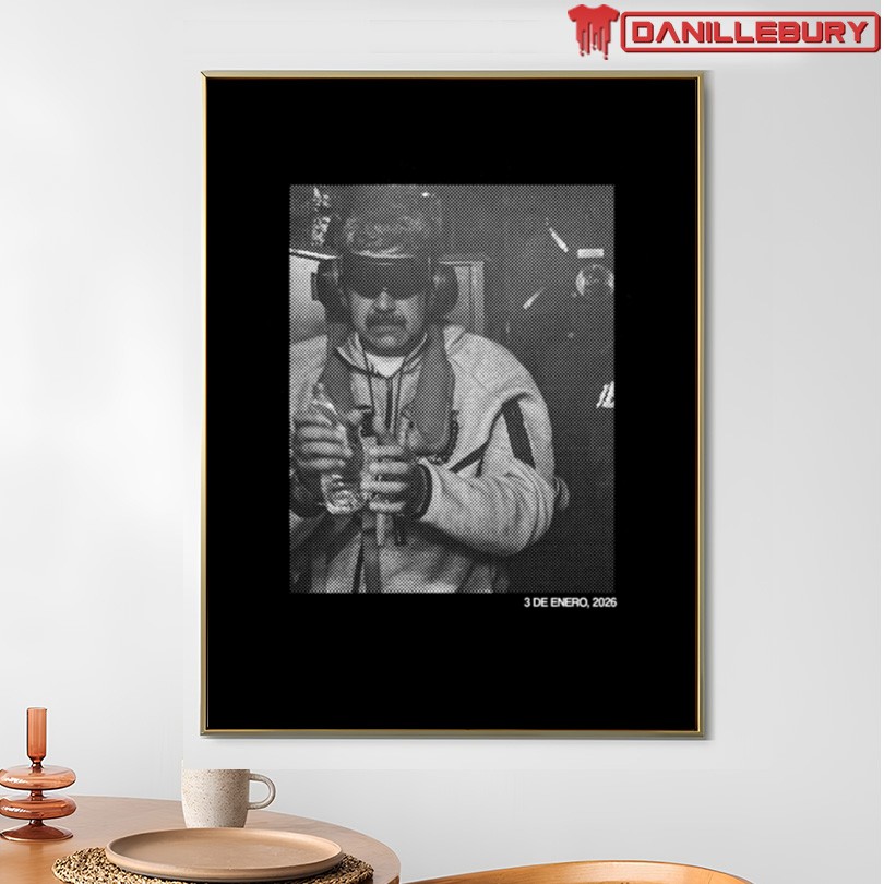 Camisetas 3 de Enero Black Tee - Image 4